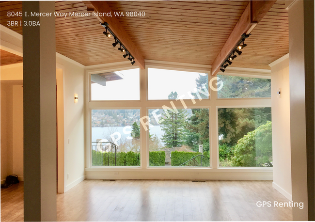 Photo - 8045 E Mercer Way House