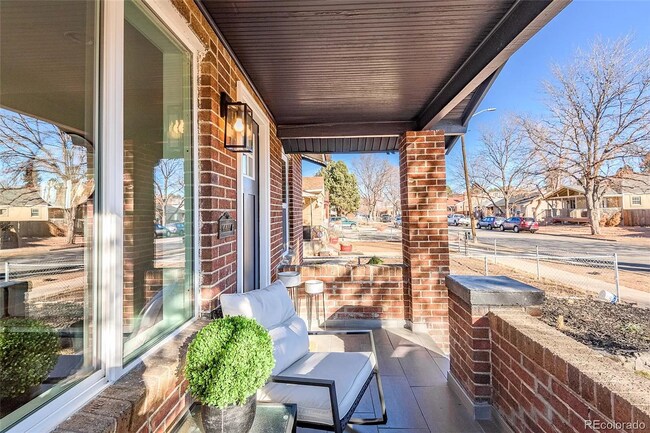Building Photo - 4 Bed 2 Bath House with Great Location!