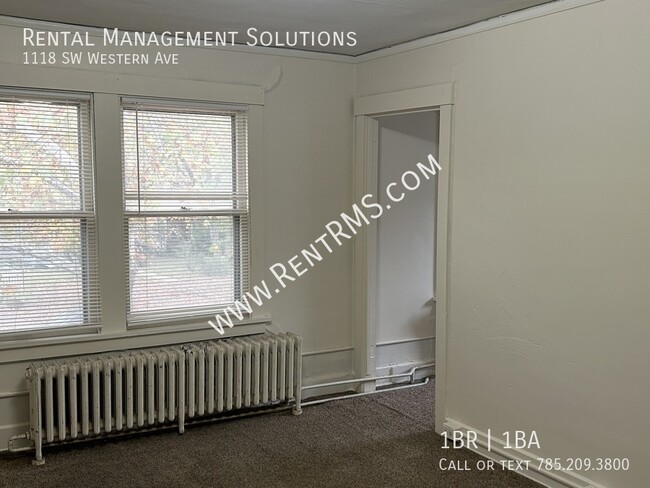 Building Photo - 1118 SW Western Ave