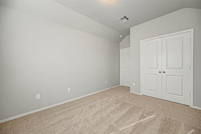 Building Photo - 1535 Munson Valley Rd