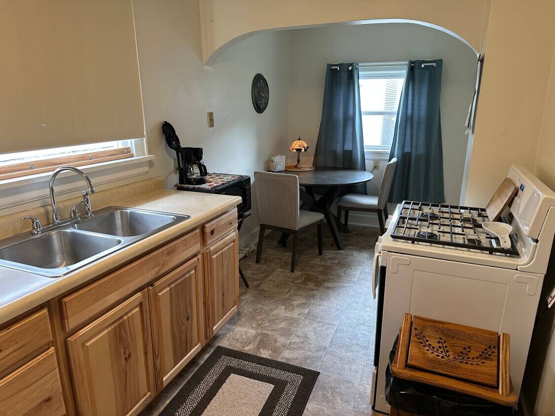 Foto principal - 1335 4th Ave