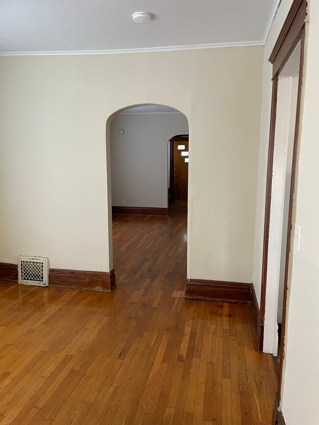 Foto del edificio - 607 Minor Ave