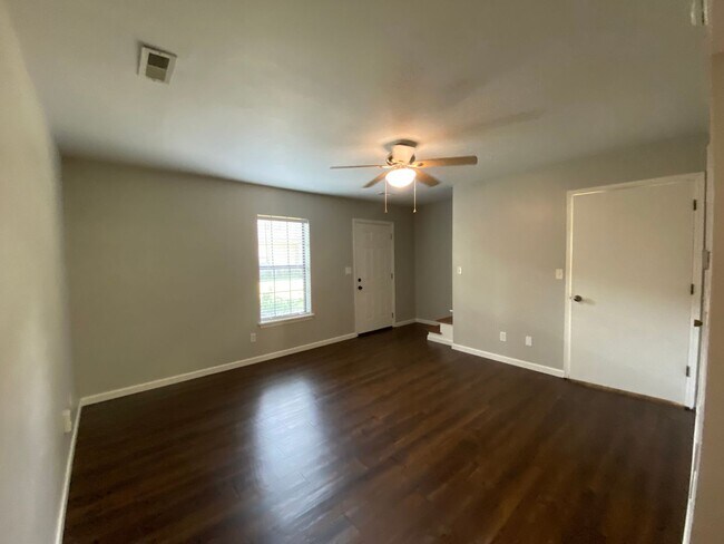 Foto del edificio - 2628 E Kantz Dr