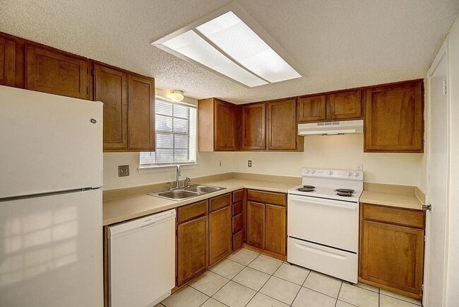 Foto del edificio - 2314 Capitan Dr