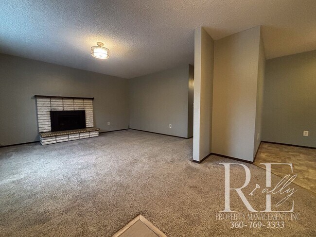 Foto del edificio - Cozy 3-Bedroom Home in Desirable Poulsbo Neighborhood