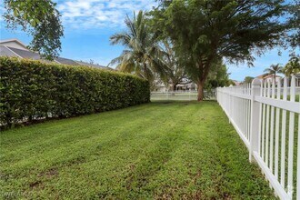 Building Photo - 8794 Fawn Ridge Dr