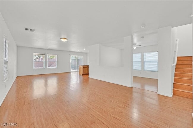 Foto del edificio - 6333 Sycamore Grove Ct
