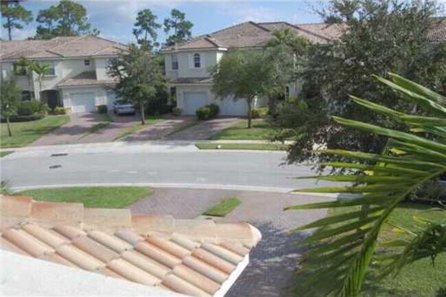 Building Photo - 13377 Georgian Ct