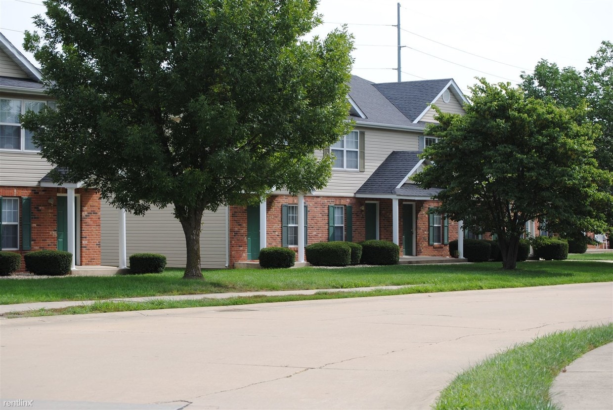 170 Homestead Ct, Edwardsville, IL 62025 Apartment for Rent in Edwardsville, IL