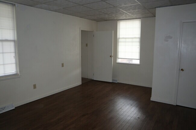 Foto del edificio - 320 3rd St