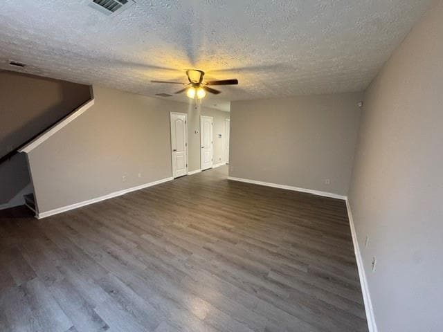 Building Photo - 2975 Fields Dr