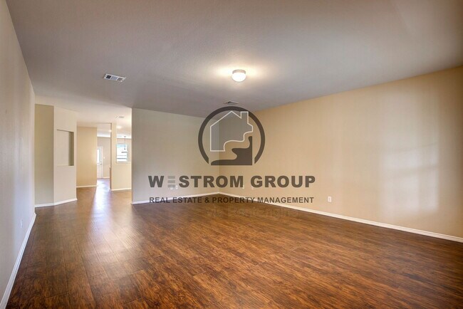 Foto del edificio - 5829 Deck House Rd