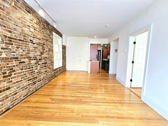 Foto del edificio - 81 West Cedar St