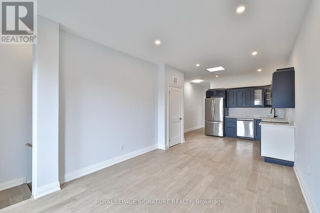 Building Photo - 60 Belvidere Ave