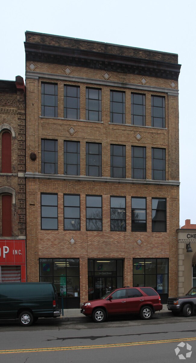 Foto del edificio - 123 Court
