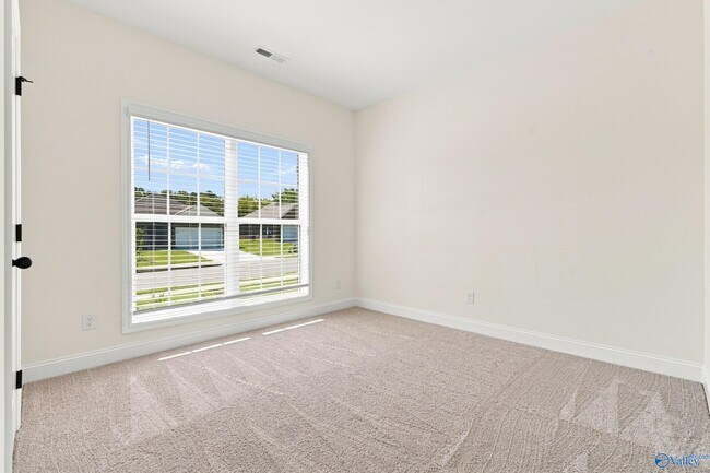 Building Photo - 6226 Pisgah Dr NW