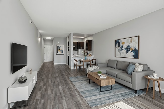 Building Photo - Cielo