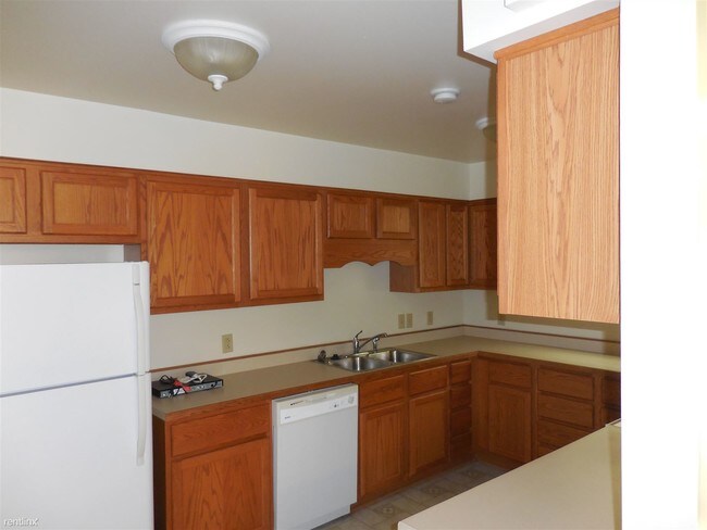 Foto del edificio - 120 Spring Mountain Rd