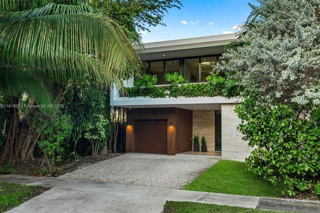 Foto del edificio - 77 SW 18th Terrace