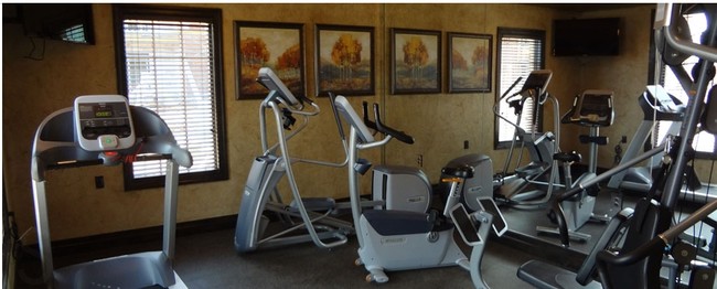 Fitness Center - The Plaza of Webb City