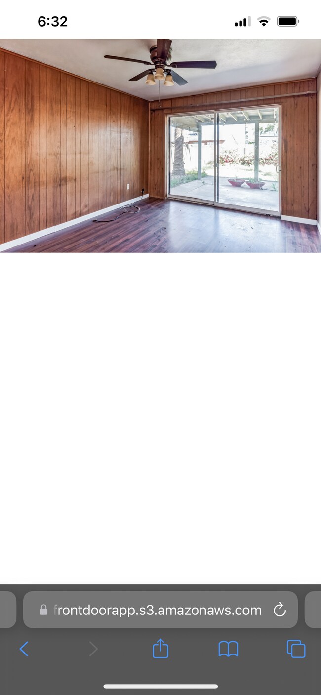 Foto del edificio - 3434 W McLellan Blvd