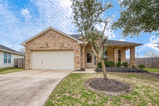 Building Photo - 16915 Green Star Ln