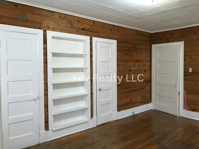 Foto del edificio - ****1118 - B Chester - Upstairs apartment