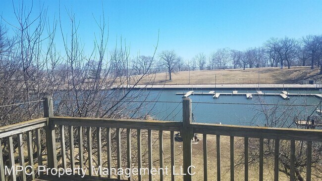 Foto del edificio - 2 br, 2 bath House - 4525 5th Avenue