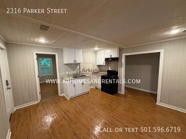 Foto del edificio - 2316 Parker St