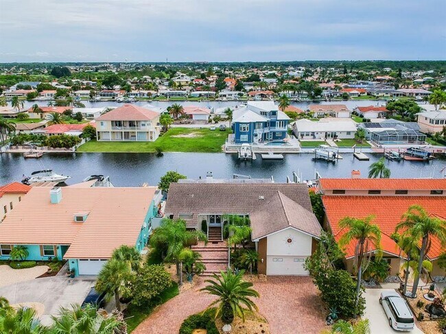 Foto del edificio - 3545 Seaway Dr