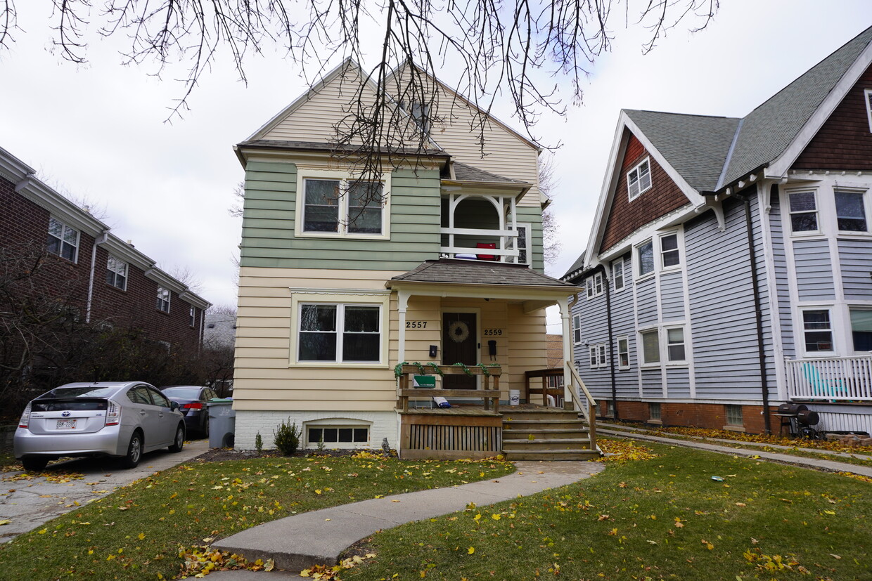 Front of the House - 2559 N Frederick Ave