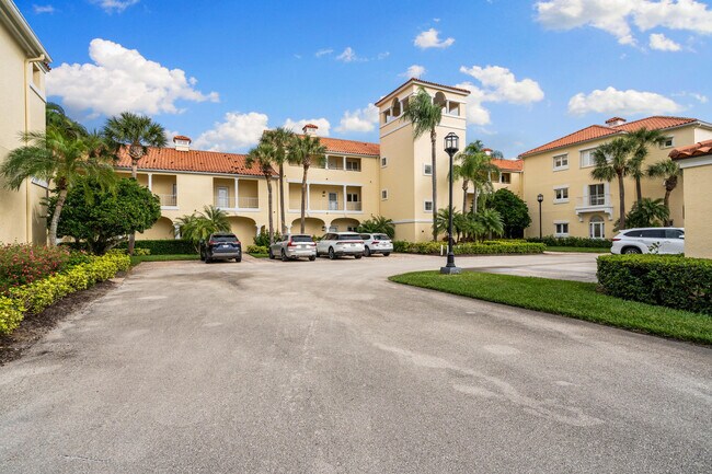 Building Photo - 5040 Harmony Cir