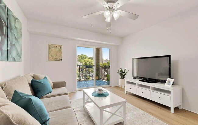 Foto del edificio - 3309 Wyndham Cir