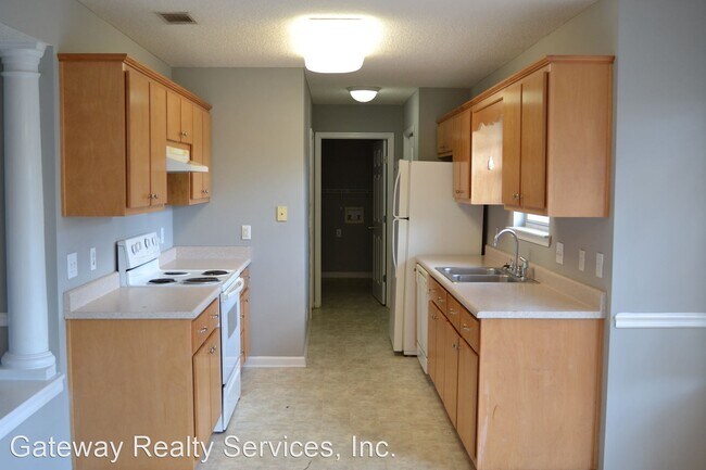 Building Photo - 3 br, 2 bath House - 4078 Meadow Cir.