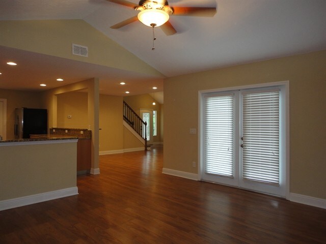 Building Photo - 708 Pond Pine Ct