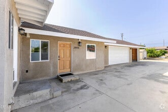 Building Photo - 11919 Ranchito St