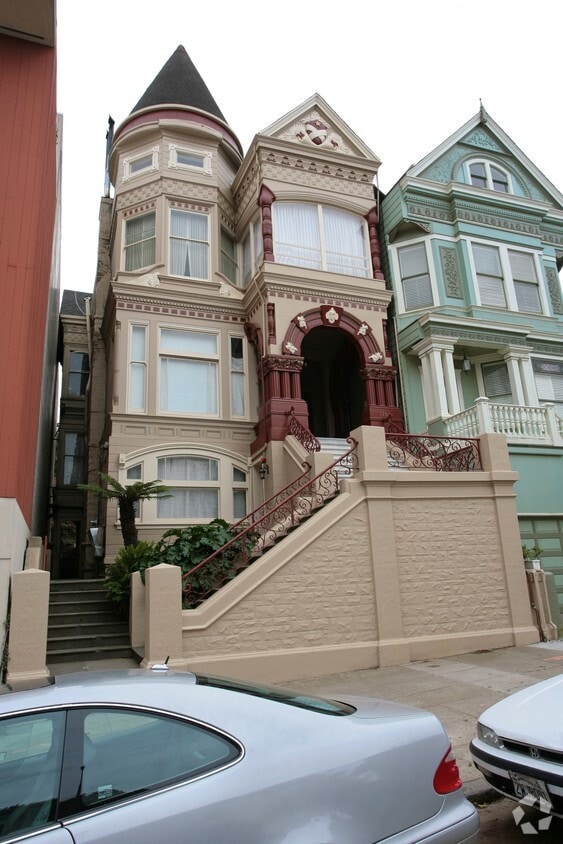 Building Photo - 1765 Vallejo St