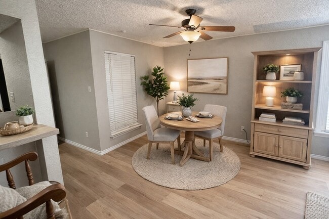 Photo - 9801 Walnut St Apartment