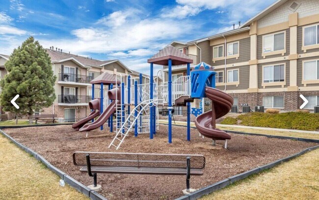 Foto del edificio - 117 Calbourne Ln