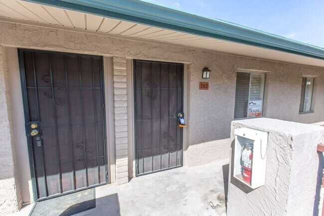 Building Photo - 4354 N 82nd St