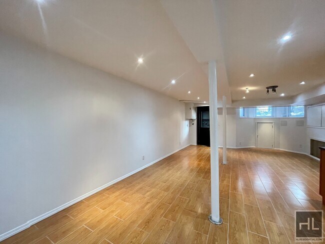 Building Photo - 492 14TH STREET
