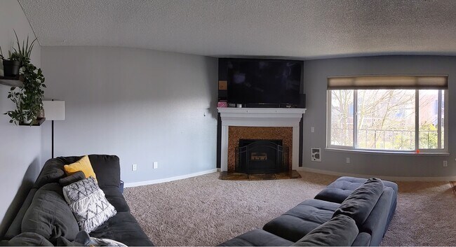 Foto del edificio - 17430 Ambaum Blvd S