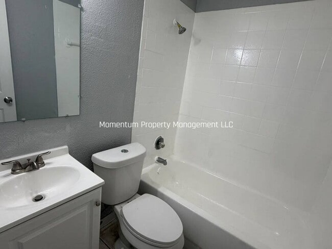 Foto del edificio - 2811 Anthony St
