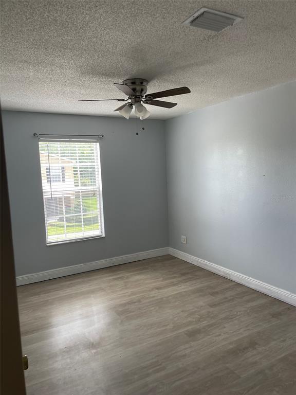 Foto del edificio - 4231 Winding River Way