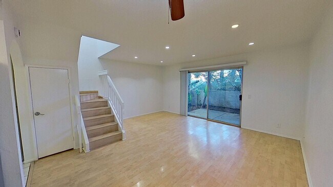 Foto del edificio - 23322 La Mar