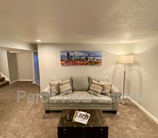 Foto del edificio - 1550 Tabor St