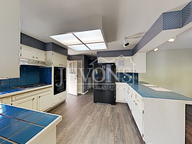 Foto del edificio - 802 N 40th Ave