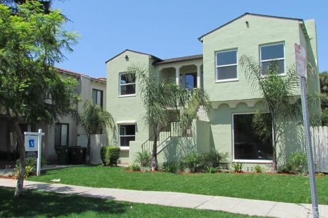 Outside - 6107 Cashio St