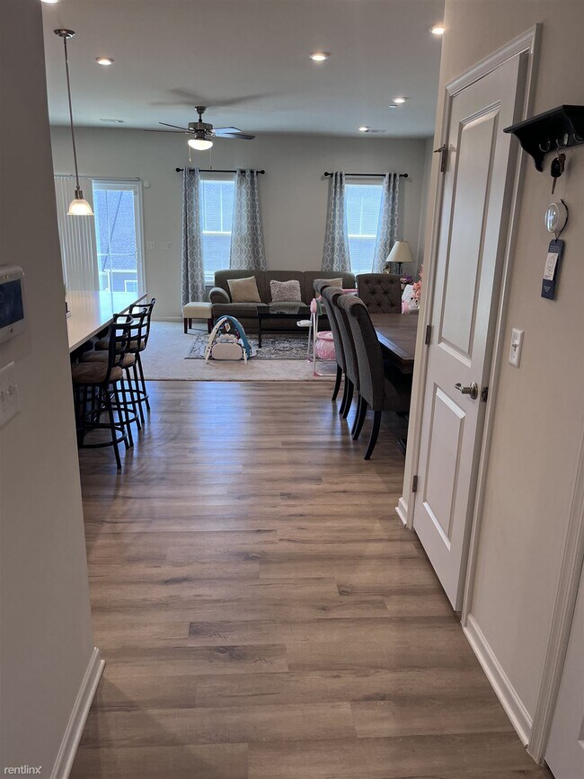 Foto del edificio - 3 br, 2.5 bath Townhome - 149 Keelon Gap Road