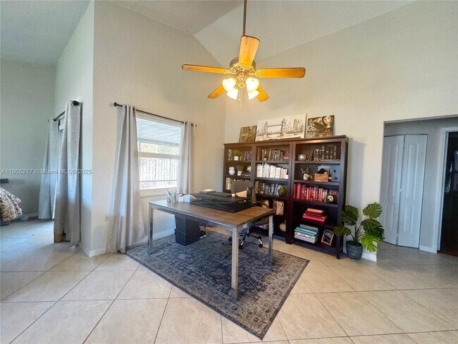 Building Photo - 15916 E Wind Cir